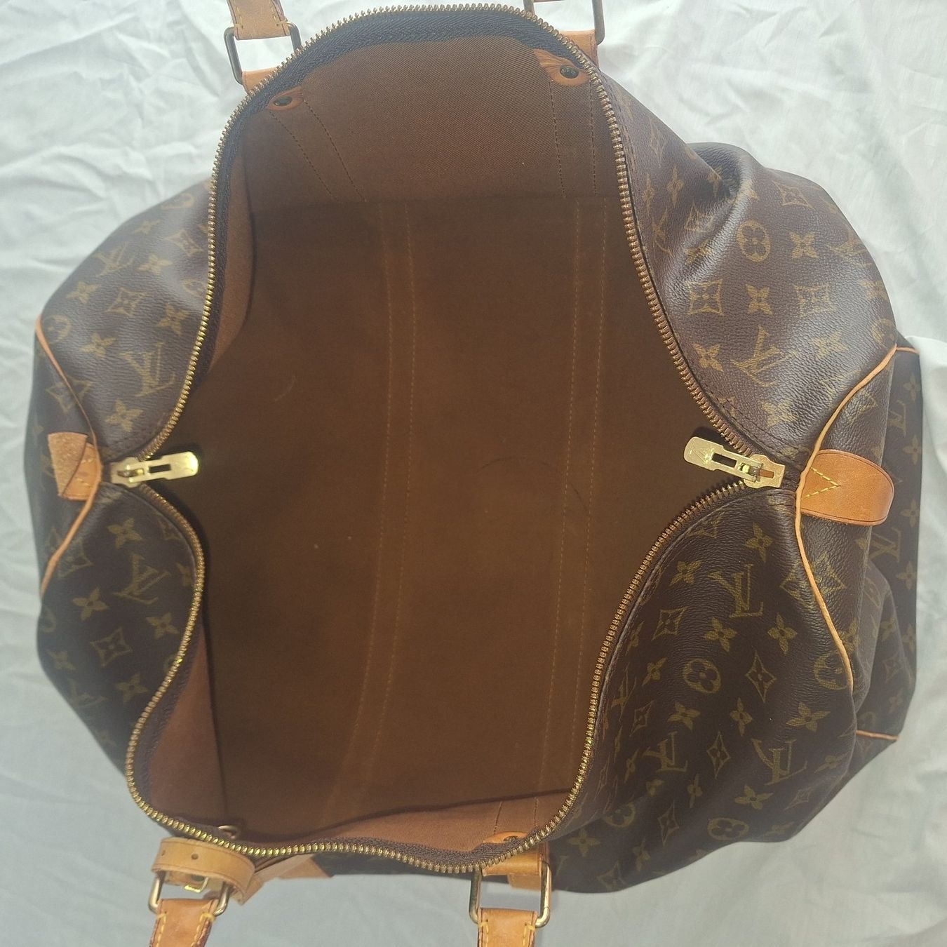 Louis Vuitton Taschen: Louis Vuitton Keepall 55 Monogram – Gebraucht aus Kilchberg ZH von mrmame 5