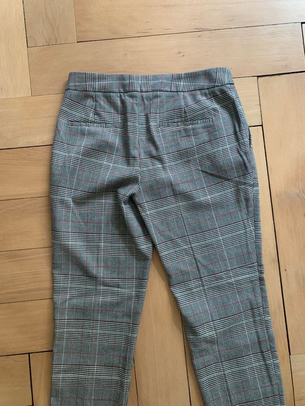 Zara Pantaloni: ZARA - Hose kariert 34 – Usato da Zürich venduto da Diazaio 2