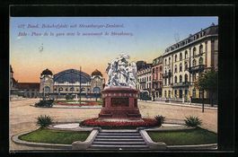Basel, Bahnhofplatz mit Strassburger-Den