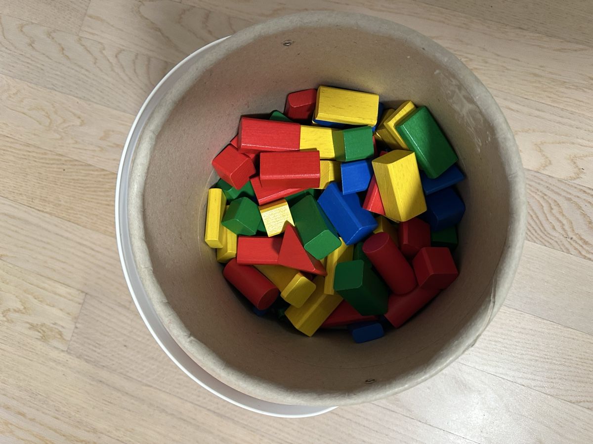 Eichhorn Giocattoli: Holzbausteine Einhorn (aus Buche) – Usato da Dübendorf venduto da nat_h9wg 3