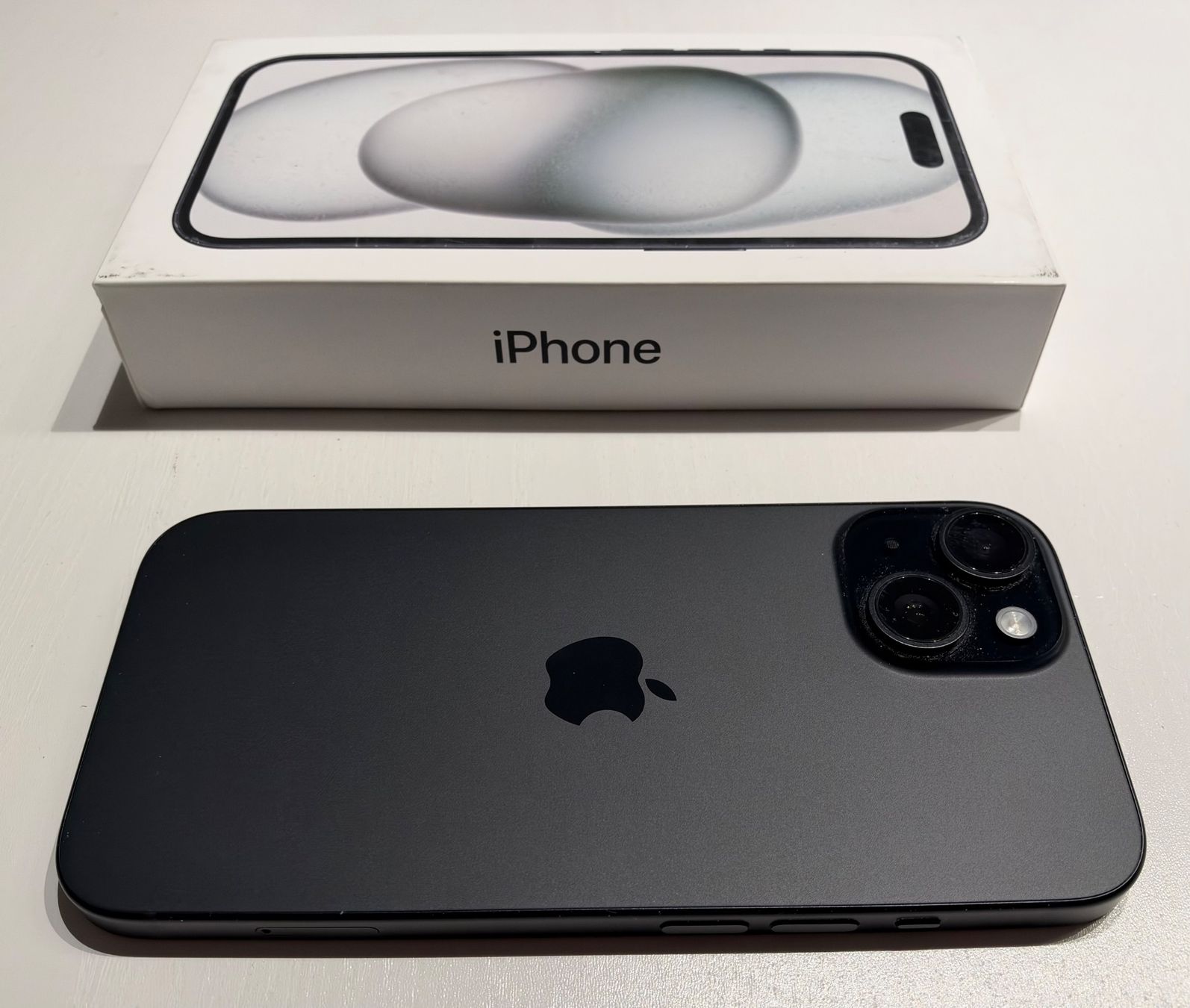 Apple Portables: iPhone 15 128 Go – D'occasion à St-Sulpice VD par rer_8by2 2