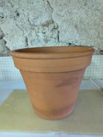 Ton Blumentopf 30cm hoch