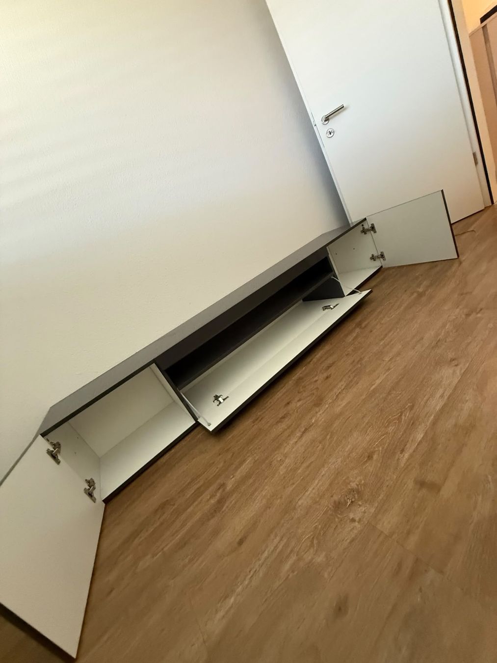Kommoden: Lowboard Tv Möbel anthrazit – Gebraucht aus Rothrist von luc_8h5w 5
