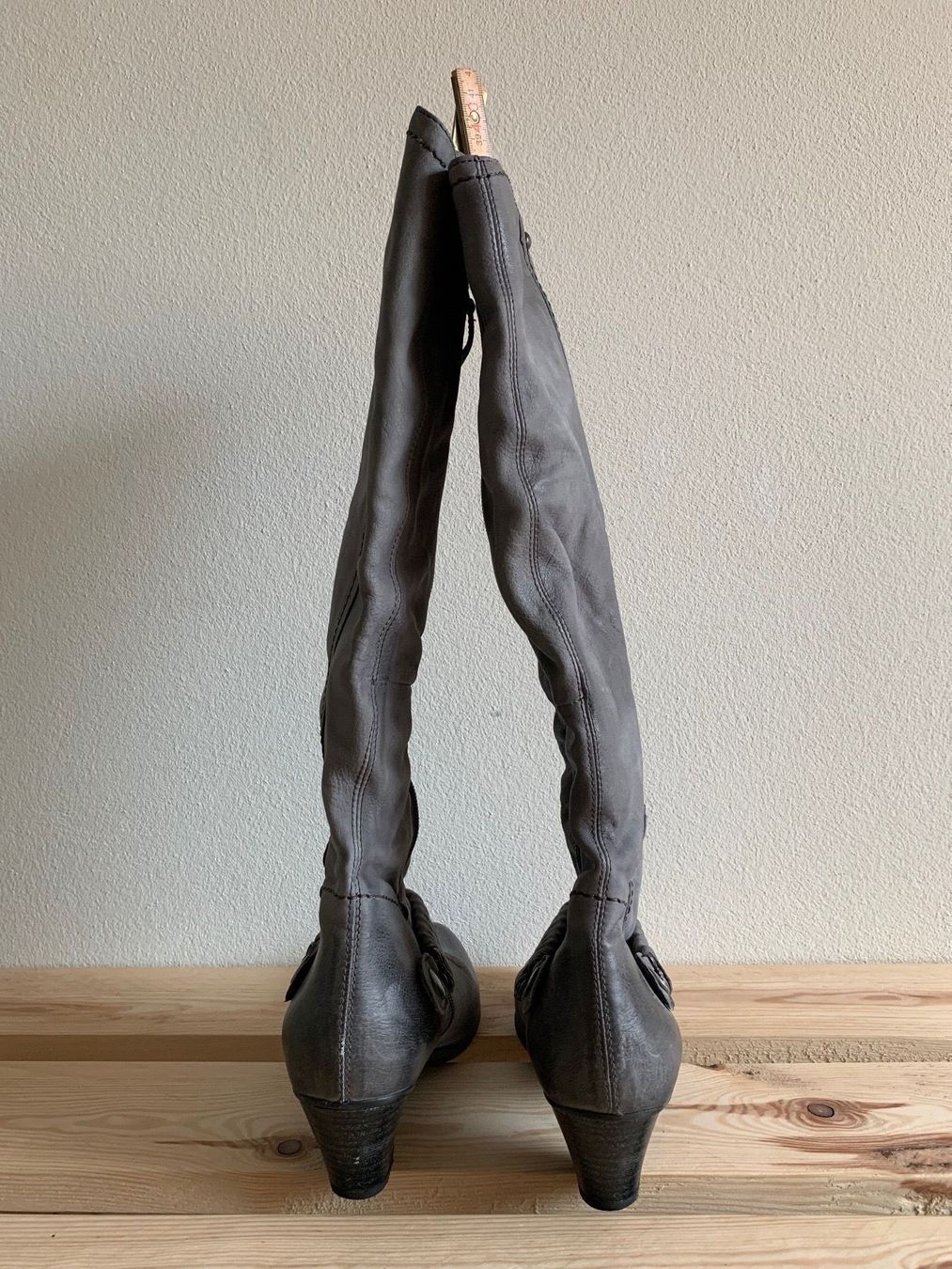 Scarpe da donna: Lederstiefel – Usato da Winterberg ZH venduto da vanilleinspiration 4