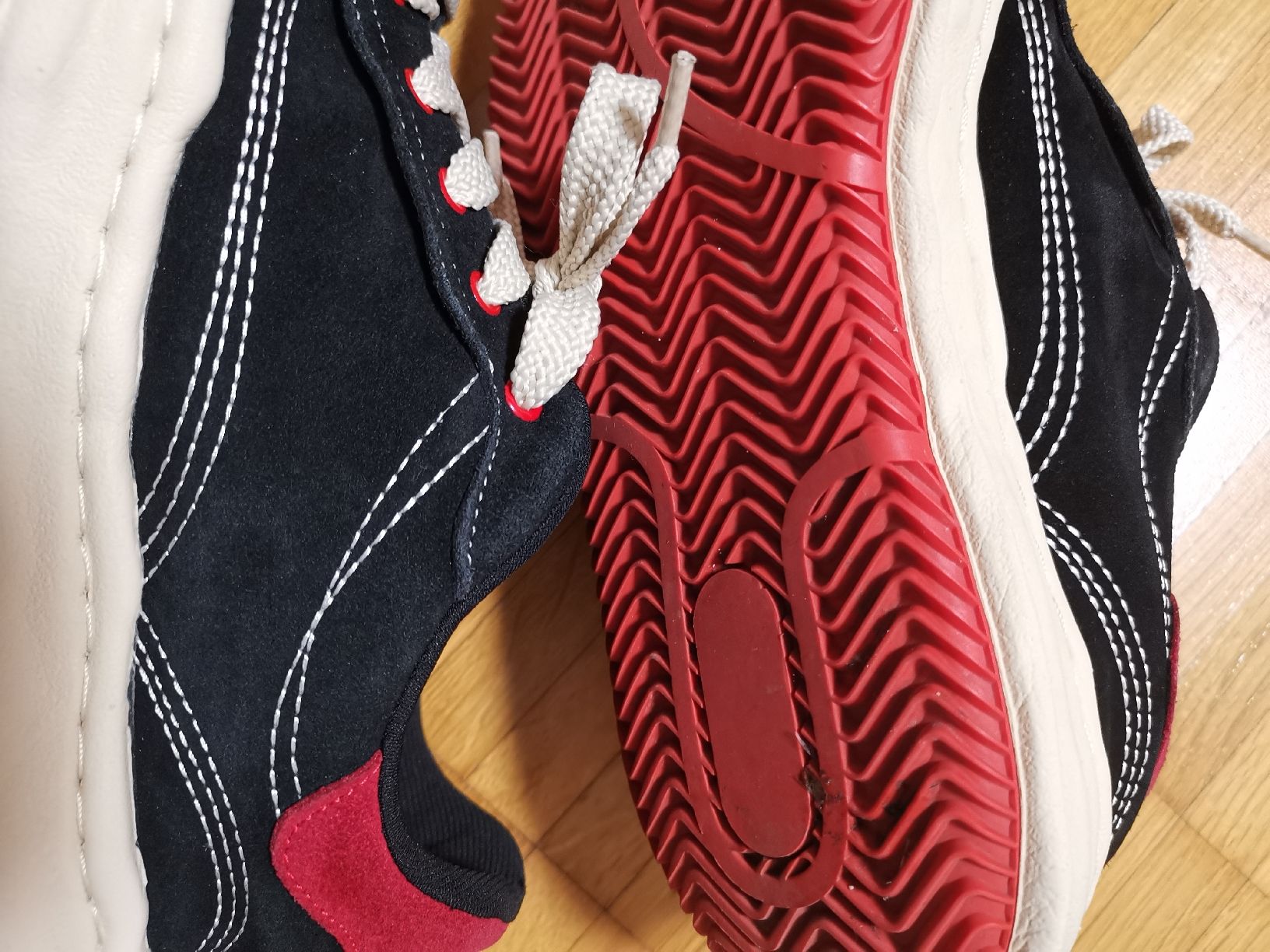 Scarpe da uomo: Sneaker für Herren – Nuovo (secondo la descrizione) da Killwangen venduto da hua_c2df 6