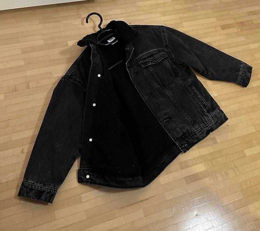 Jacken: Jeansjacke Jacke  122 – Gebraucht aus Buchs AG von Cres3 3