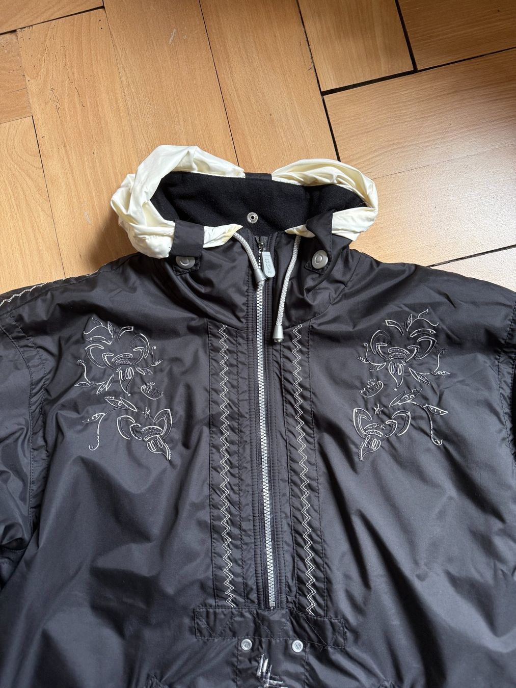Luhta Giacche: LUHTA - Anorak Jacke schwarz XL – Usato da Zürich venduto da Diazaio 1