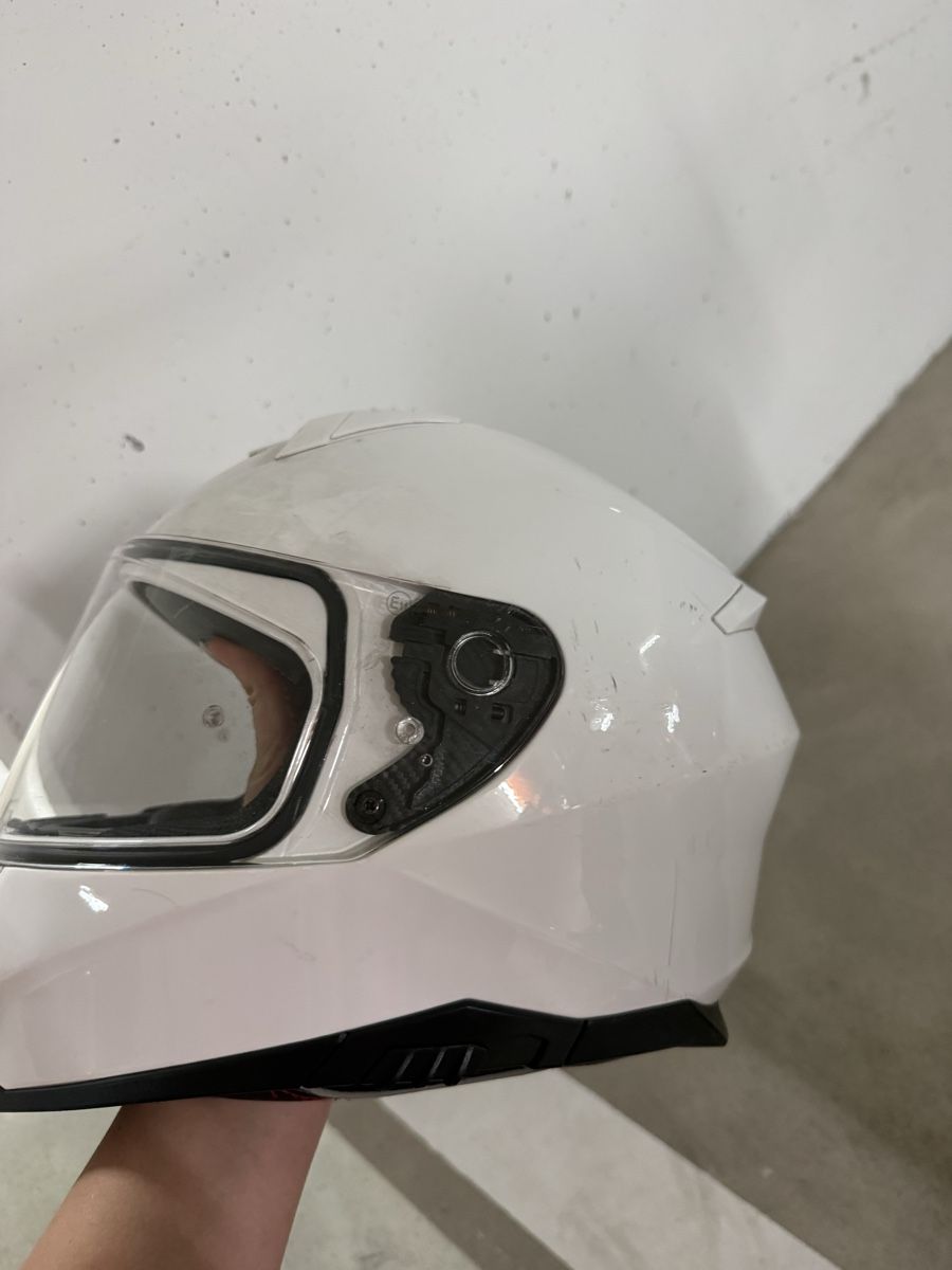 IXS Casques & visières: Ixs Integralhelm weiss Grösse M gebraucht – D'occasion à Kloten par arr_mxz9 1