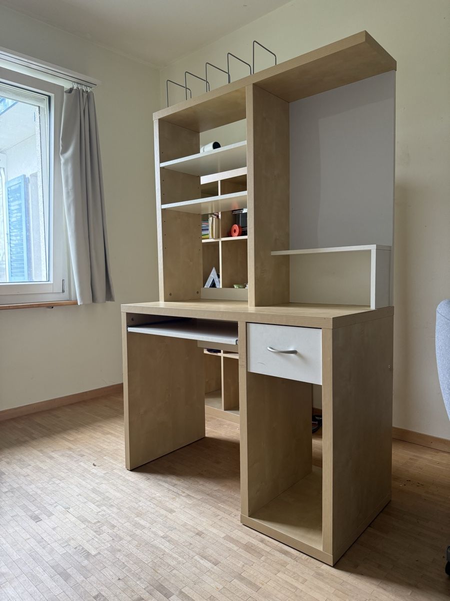 Scrivanie: Schreibtisch fürs Büro – Usato da Illnau venduto da smn_8csh
