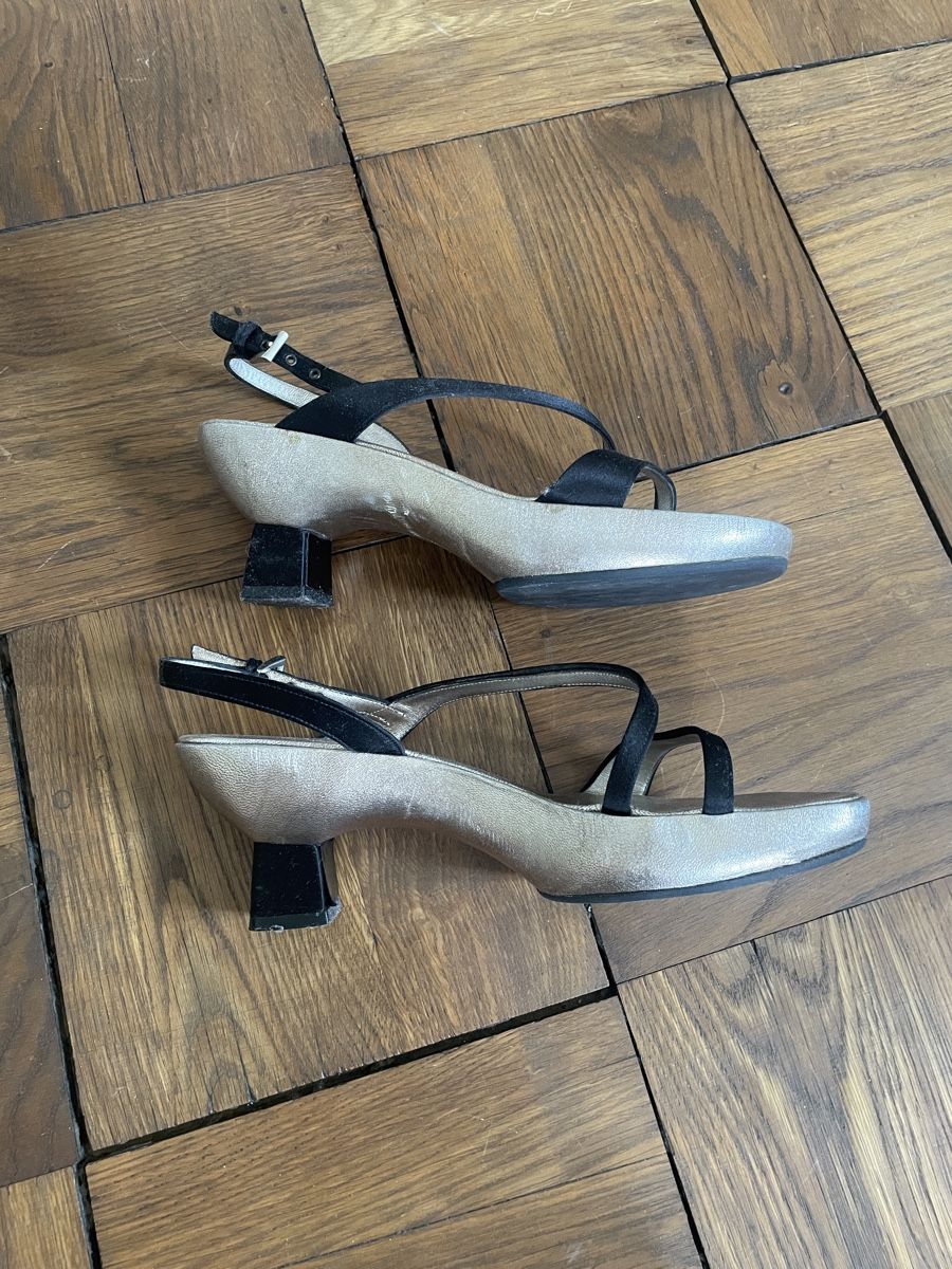 Prada Chaussures femmes: Prada Sandale 38/39 – D'occasion à Basel par nadineraeber 3