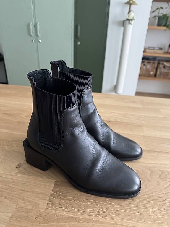 Chaussures femmes: Zign Stiefeletten 38 – D'occasion à Solothurn par Juliasju
