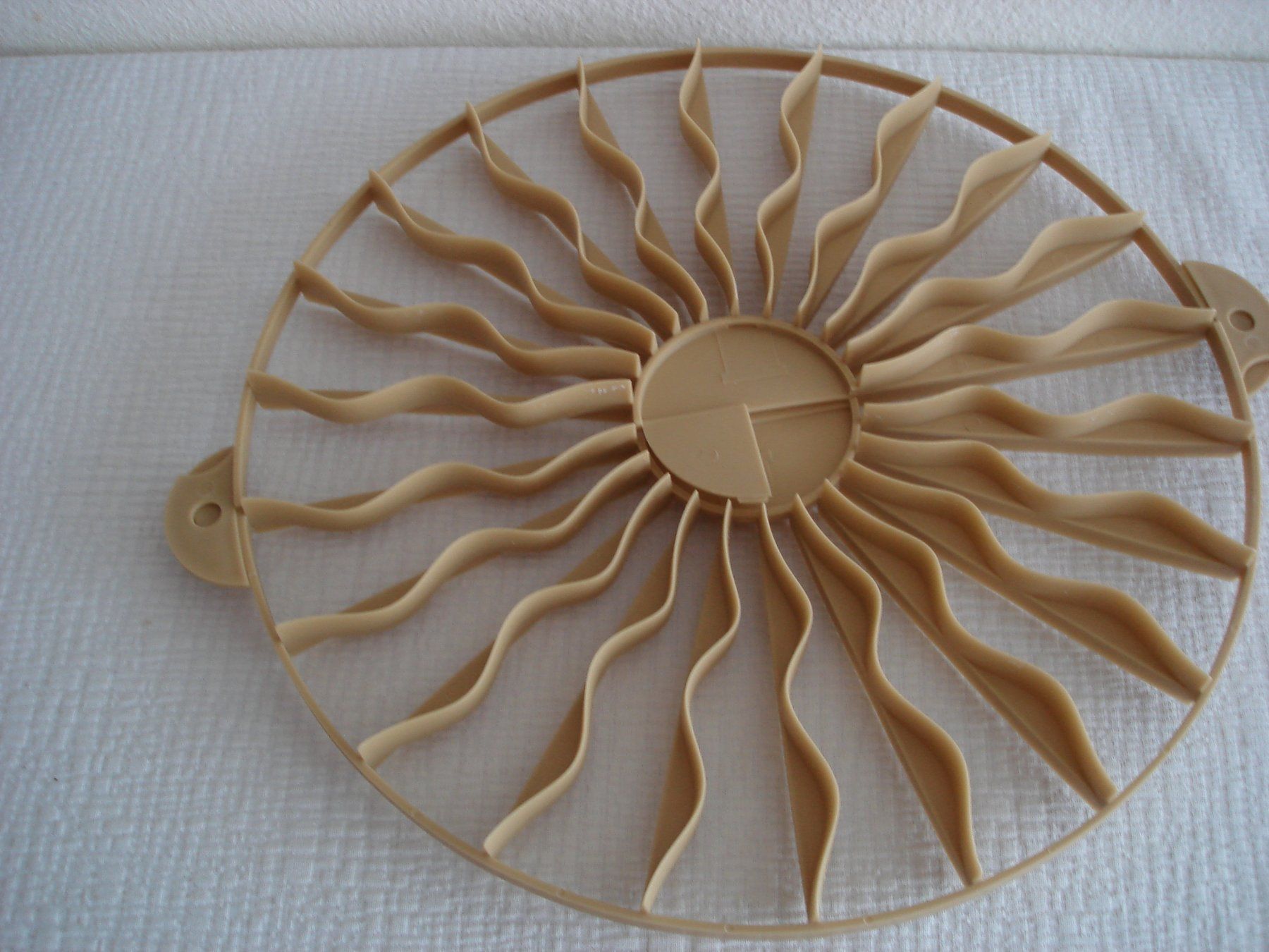 Betty Bossi Teglie da forno: Betty Bossi Ausstechform/Backform Apéro-Sonne, 36 cm – Usato da Regensdorf venduto da anna059 3