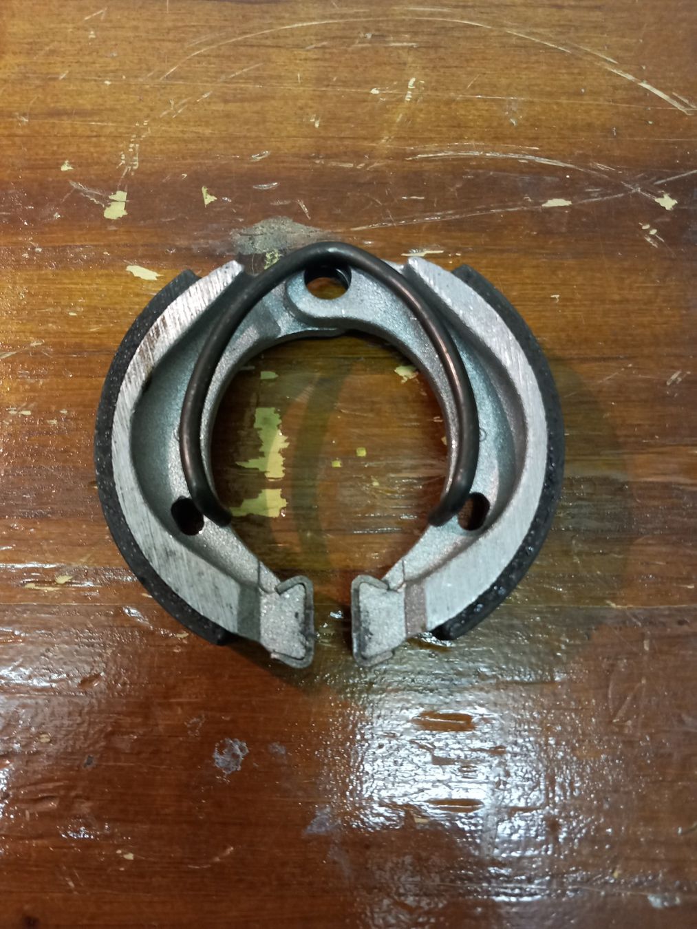 Sachs Ciclomotori: Mofa Bremsschuhe Durchmesser 90mm x 20mm – Usato da Givisiez venduto da Reiffel