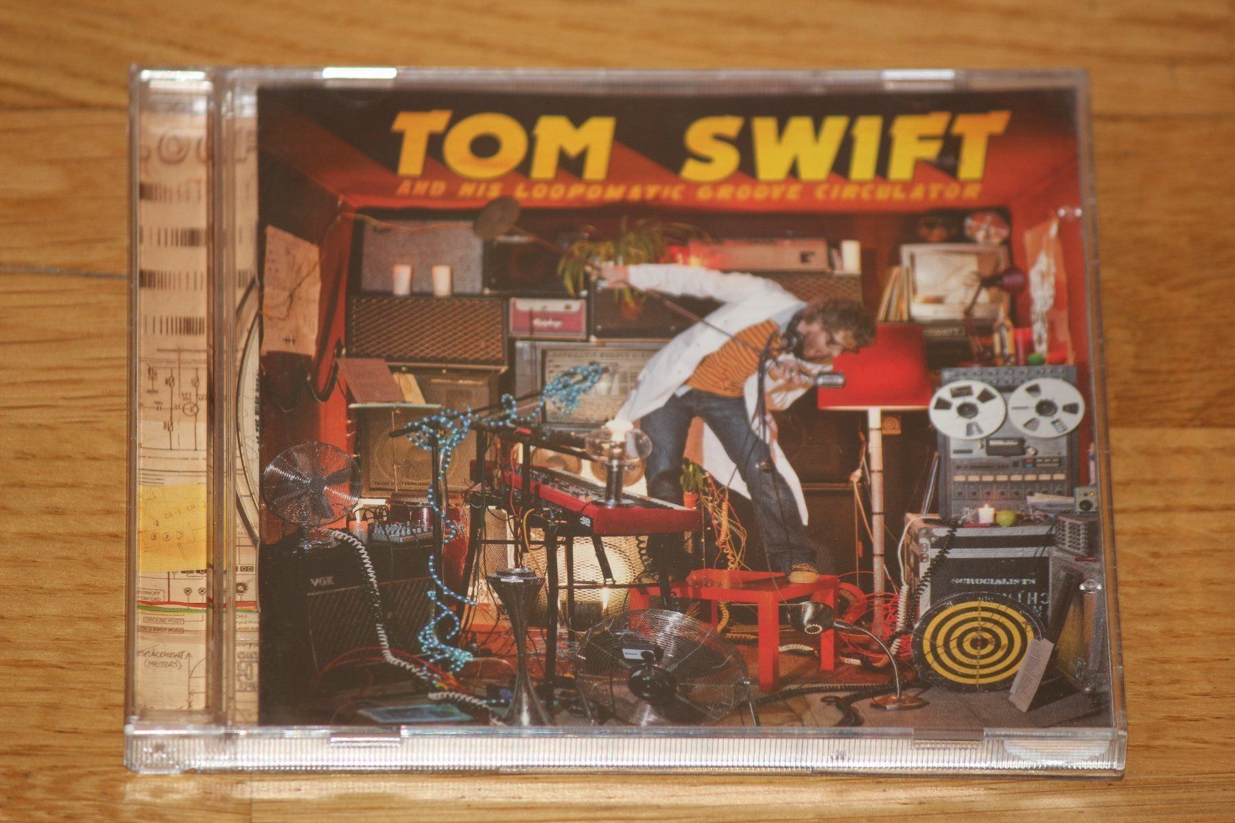 CD: TOM SWIFT & HIS LOOPOMATIC GROOVE CIRC. – Usato da Wichtrach venduto da LuckyLuke69