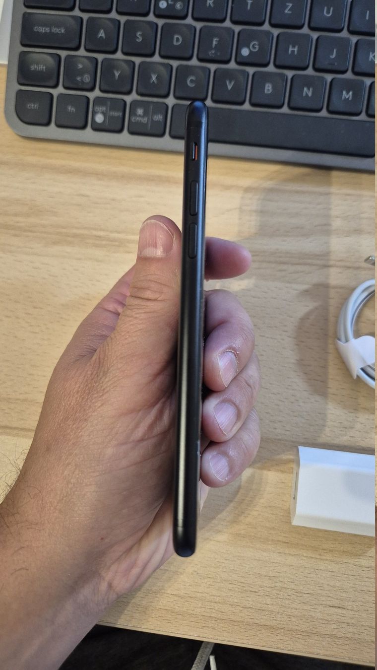 Apple Telefoni cellulari / Smartphones: iPhone 7 32GB Space Gray 3024 Akku 95% – Usato da Münchenbuchsee venduto da MV_Solutions 8