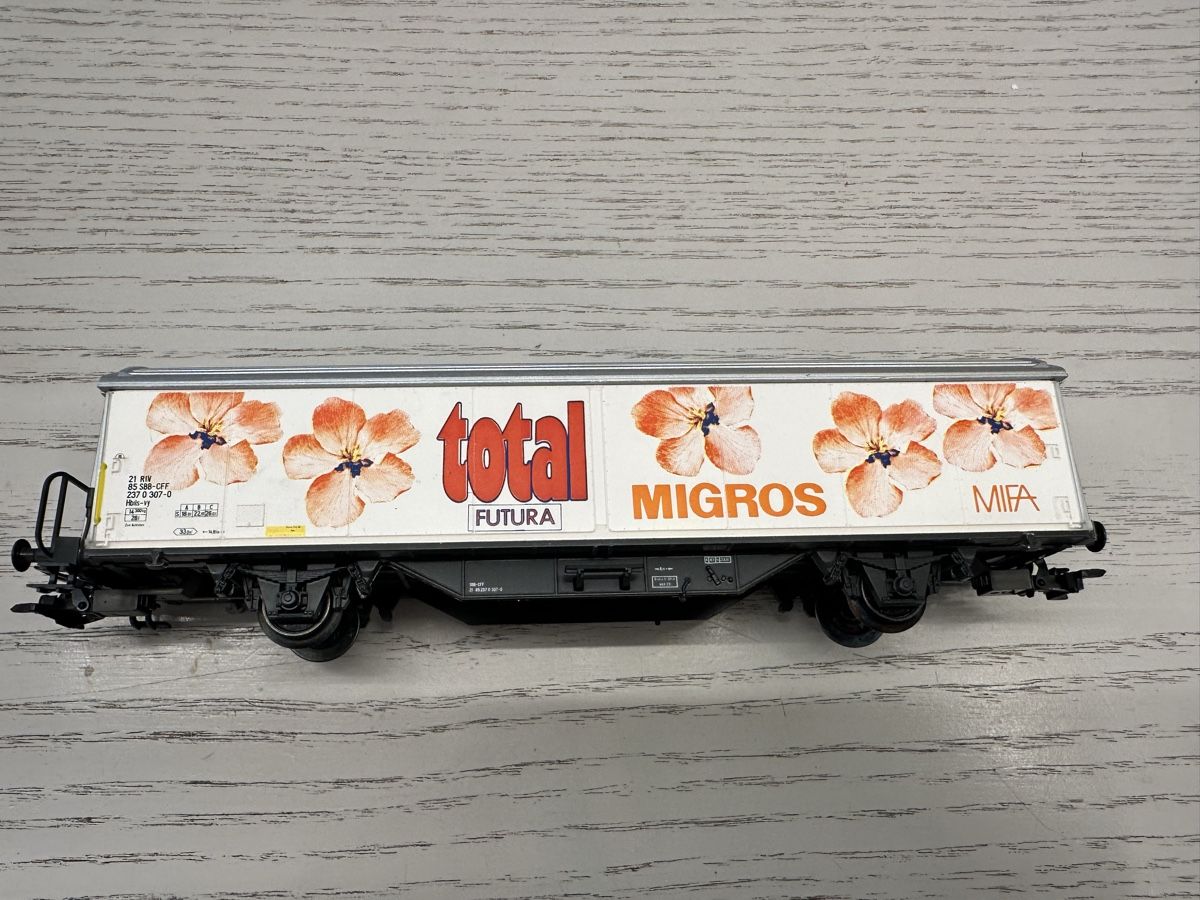 Märklin Modellini di ferrovie: Märklin 4785 SBB Hbis Migros Mifa – Usato da Lupsingen venduto da New-Haven 1