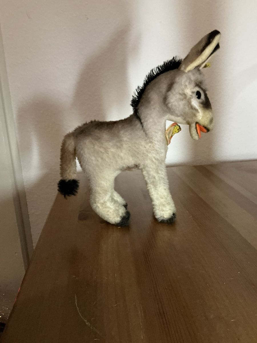 Steiff Giocattoli: Steiff Grissy Essel Nr.3610  – Usato da Basel venduto da S.Wehrli72 1