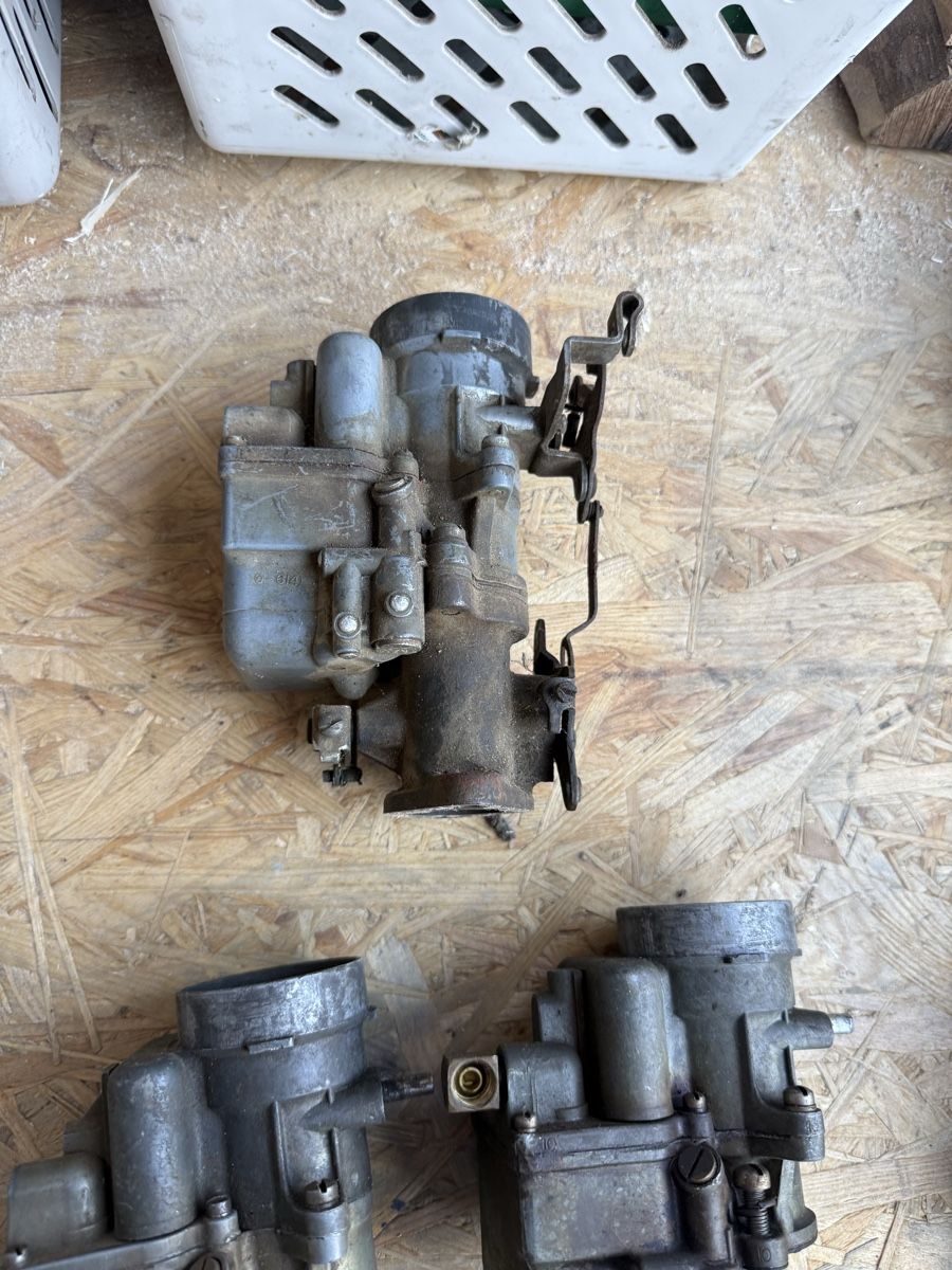 Tutti pezzi di ricambio auto: Jeep willys Vergaser – Usato da Bennwil venduto da Ford5600t 2