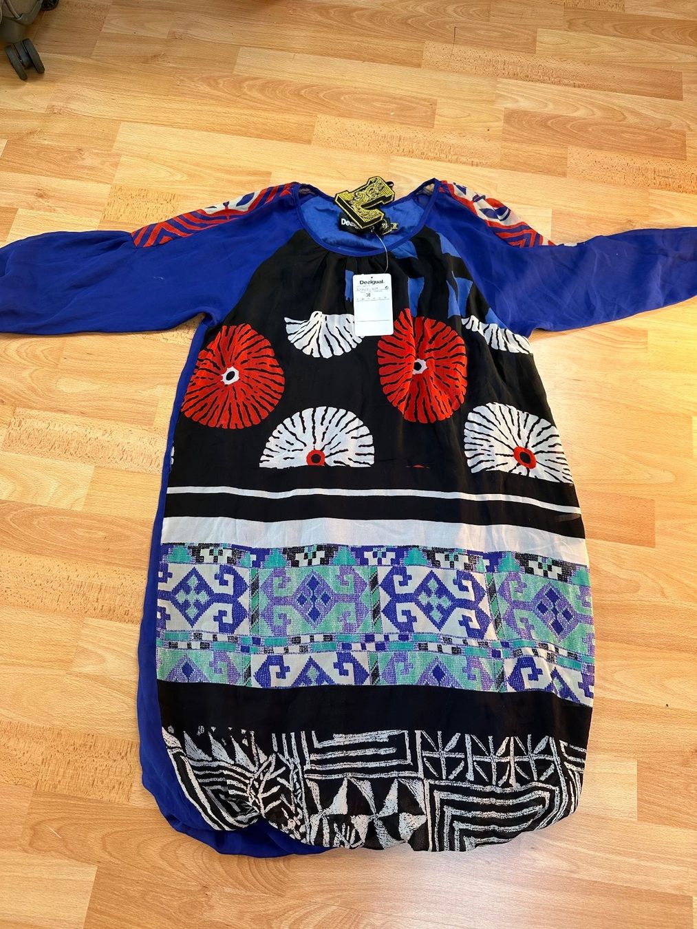 Desigual Vestiti: Desigual Kleid, NEU – Nuovo e nell'imballaggio originale da Basel venduto da Tony2006 3