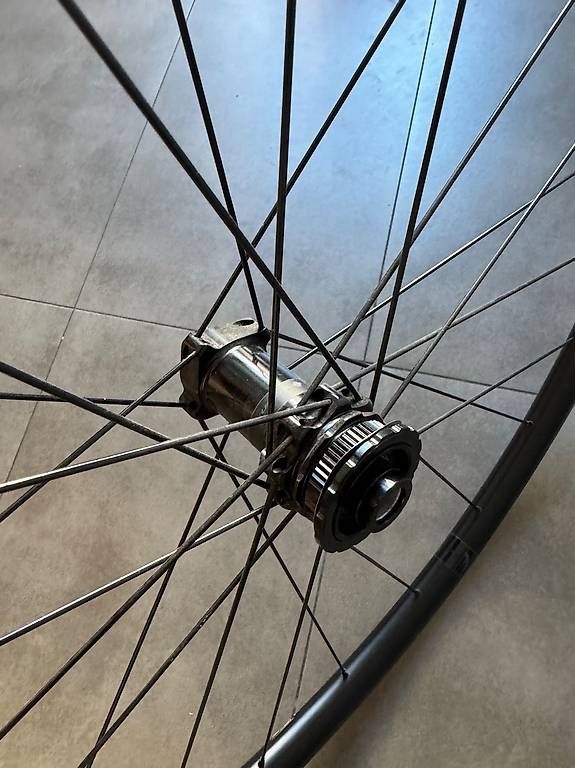 Pneumatici & Ruote complete: Roues Fulcrum Racing 600 DB – Usato da Genève venduto da br_cruzzz 4