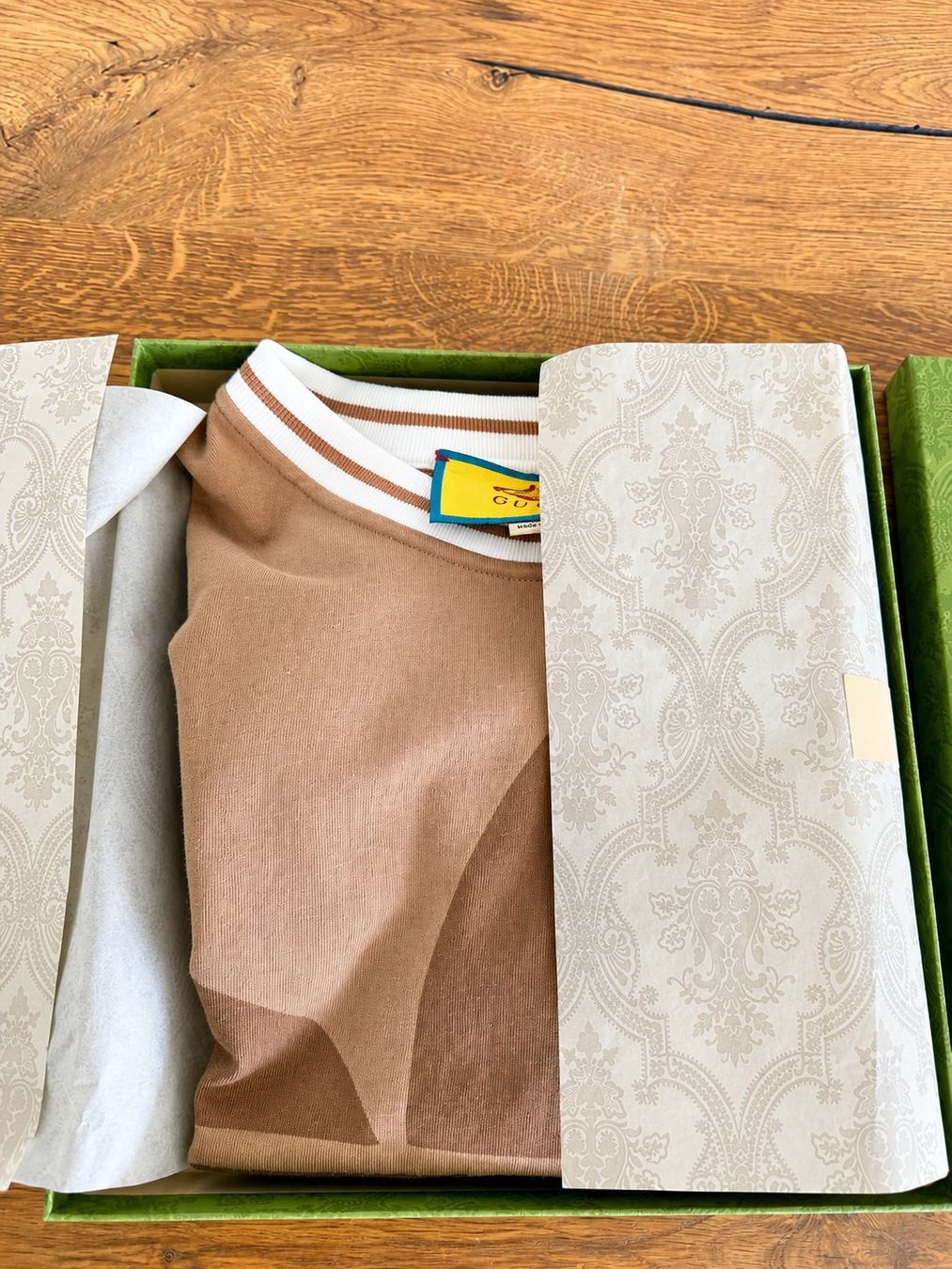 Gucci T-shirt: Gucci x Adidas Kollektion – Usato da Sissach venduto da Alexgo78 2