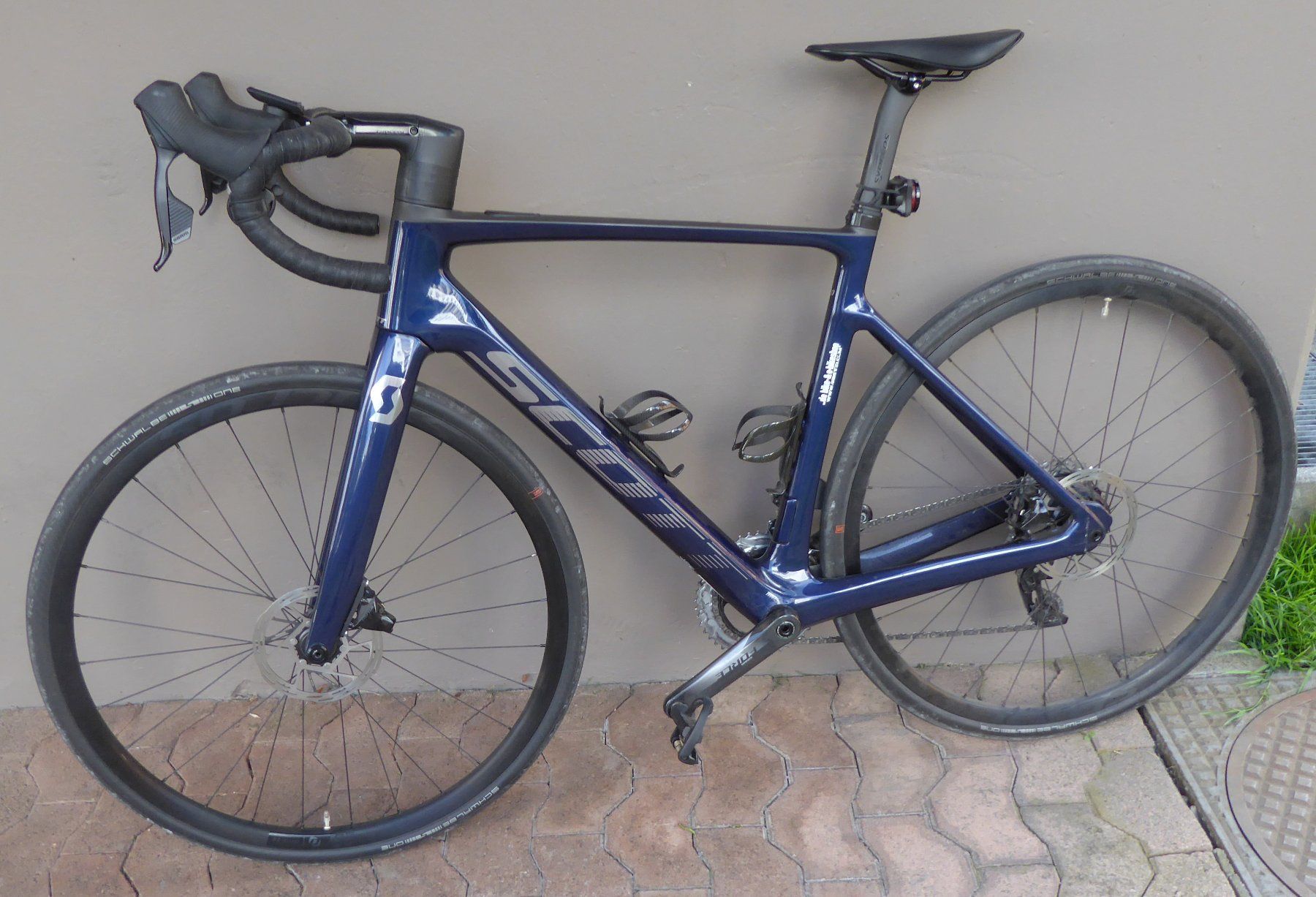 Scott Velos: E- Rennvelo Scott Addict ERIDE 20 – Gebraucht aus Gossau SG von tenerife11