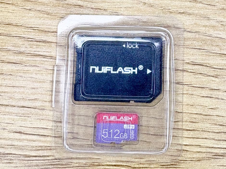 Schede di memoria: Micro SD 512GB – Usato da Rorschach venduto da Manuel-Zeno