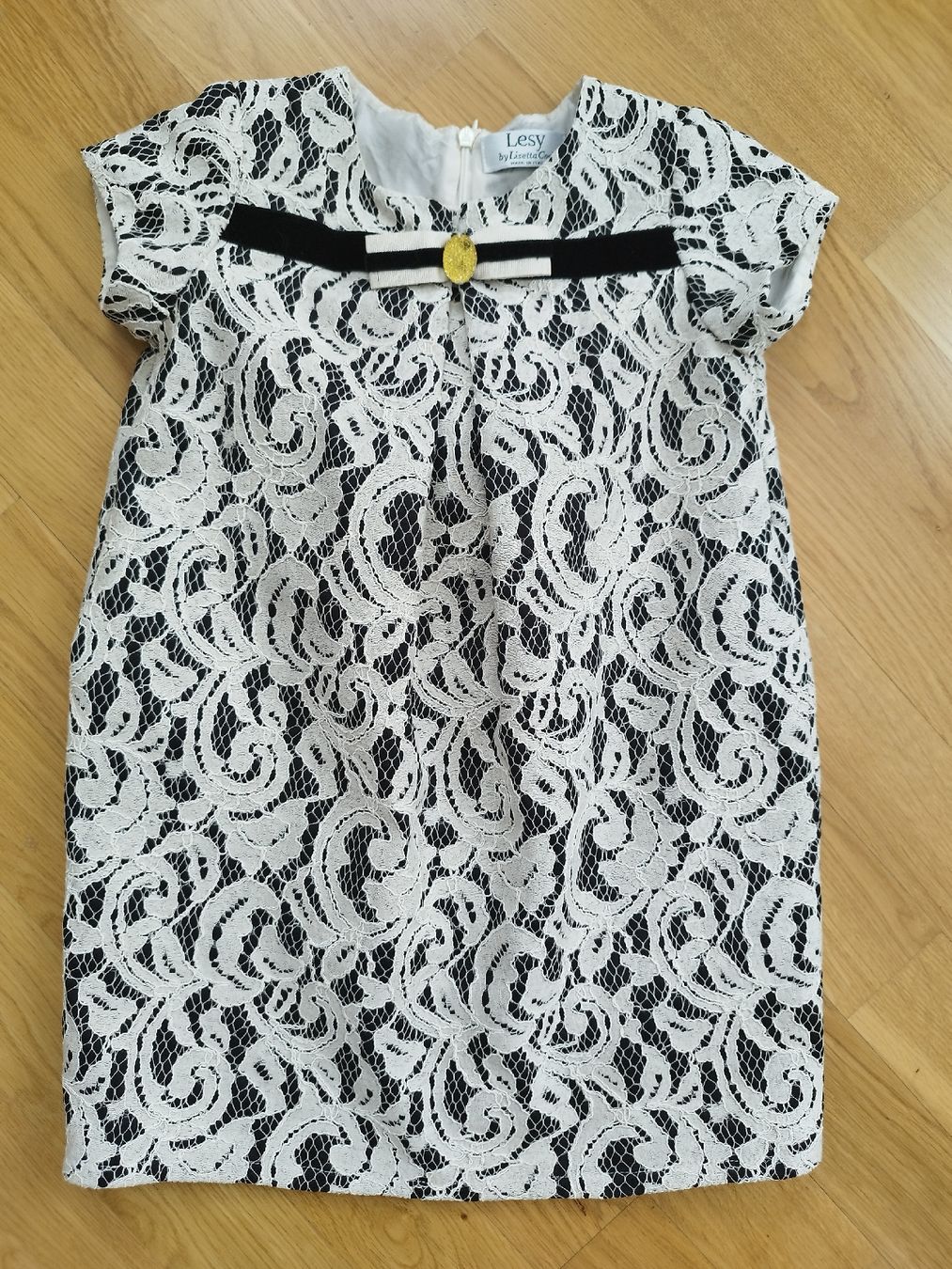 Vestiti & Gonne: robe Lesy taille 6A – Usato da Gland venduto da adi_xw2q