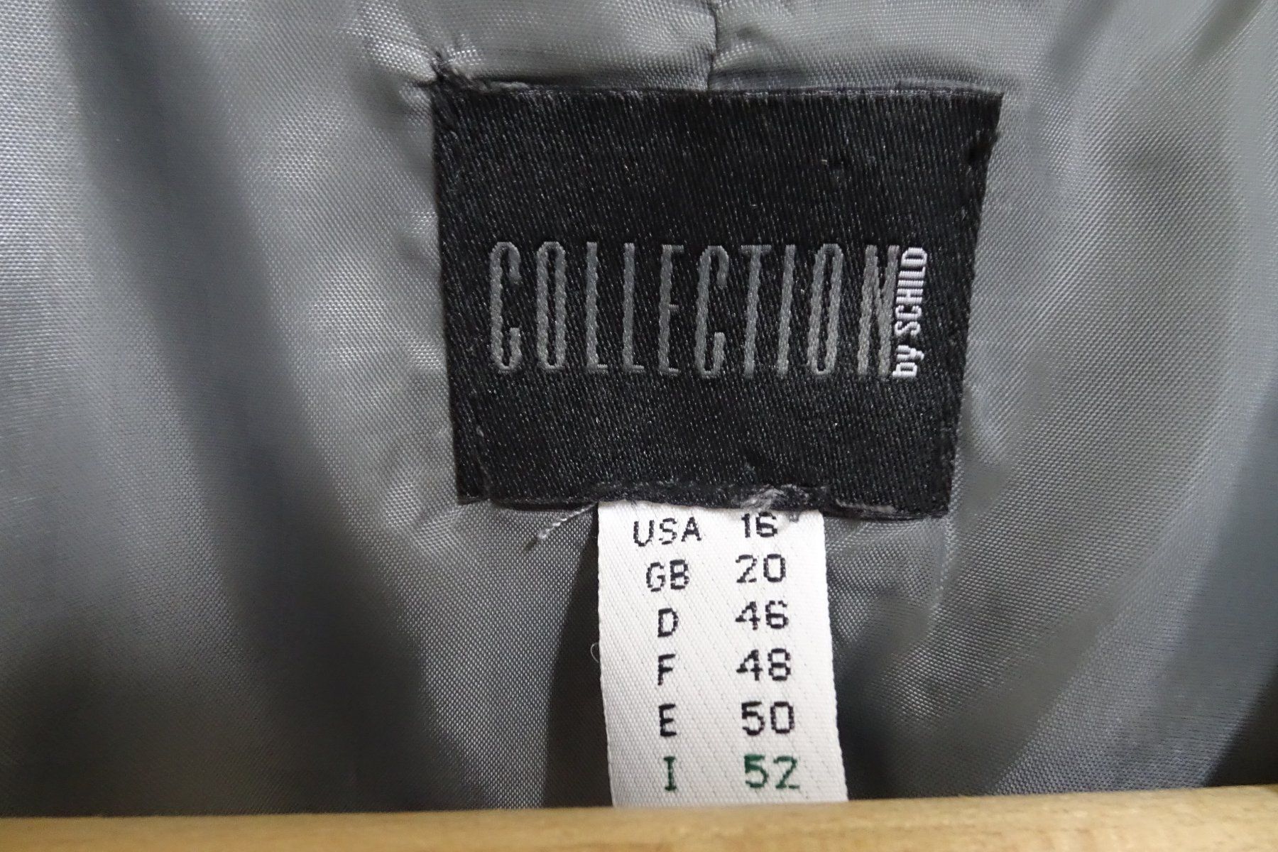 Giacche: Jacke grau ca. Gr. 44 – Usato da Strengelbach venduto da schmetterling20 1