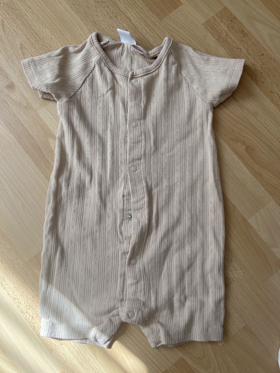 Zara Jumpsuits: Junpsuit Mädchen Grösse 80 H&M Zara – Gebraucht aus Langnau b. Reiden von LUNI_25 2