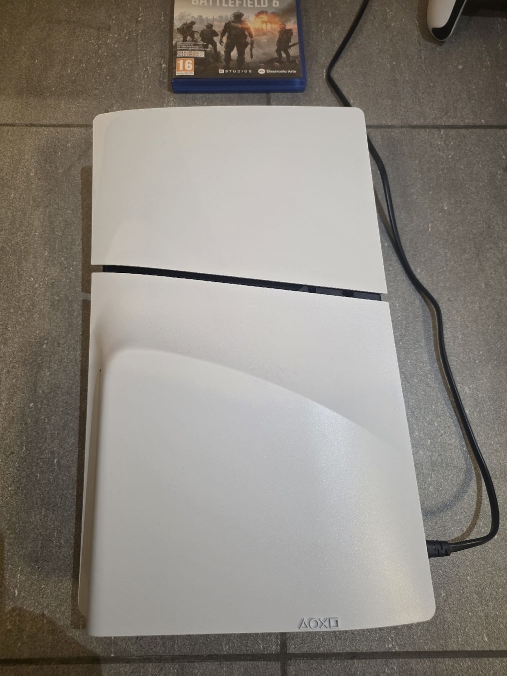 Sony Consoles: Ps5 Slim Disc Version 1TB + Controller + Game – D'occasion à Winterthur par lev_6kgs 1