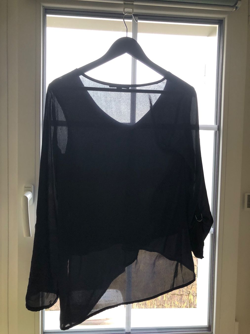 Camicette: Bluse von Comma dunkelblau 34 Seide – Usato da Weissbad venduto da Bausely
