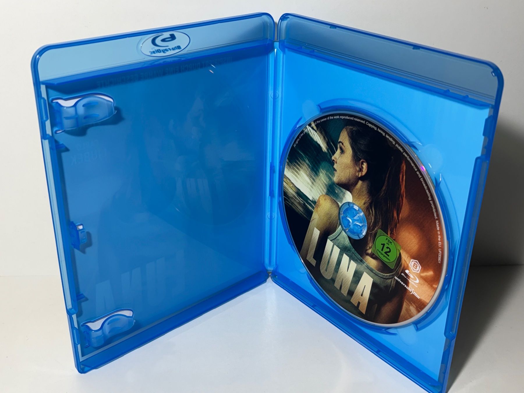 Tous les DVDs: Luna Blu Ray – D'occasion à Wilderswil par Sstriker 2