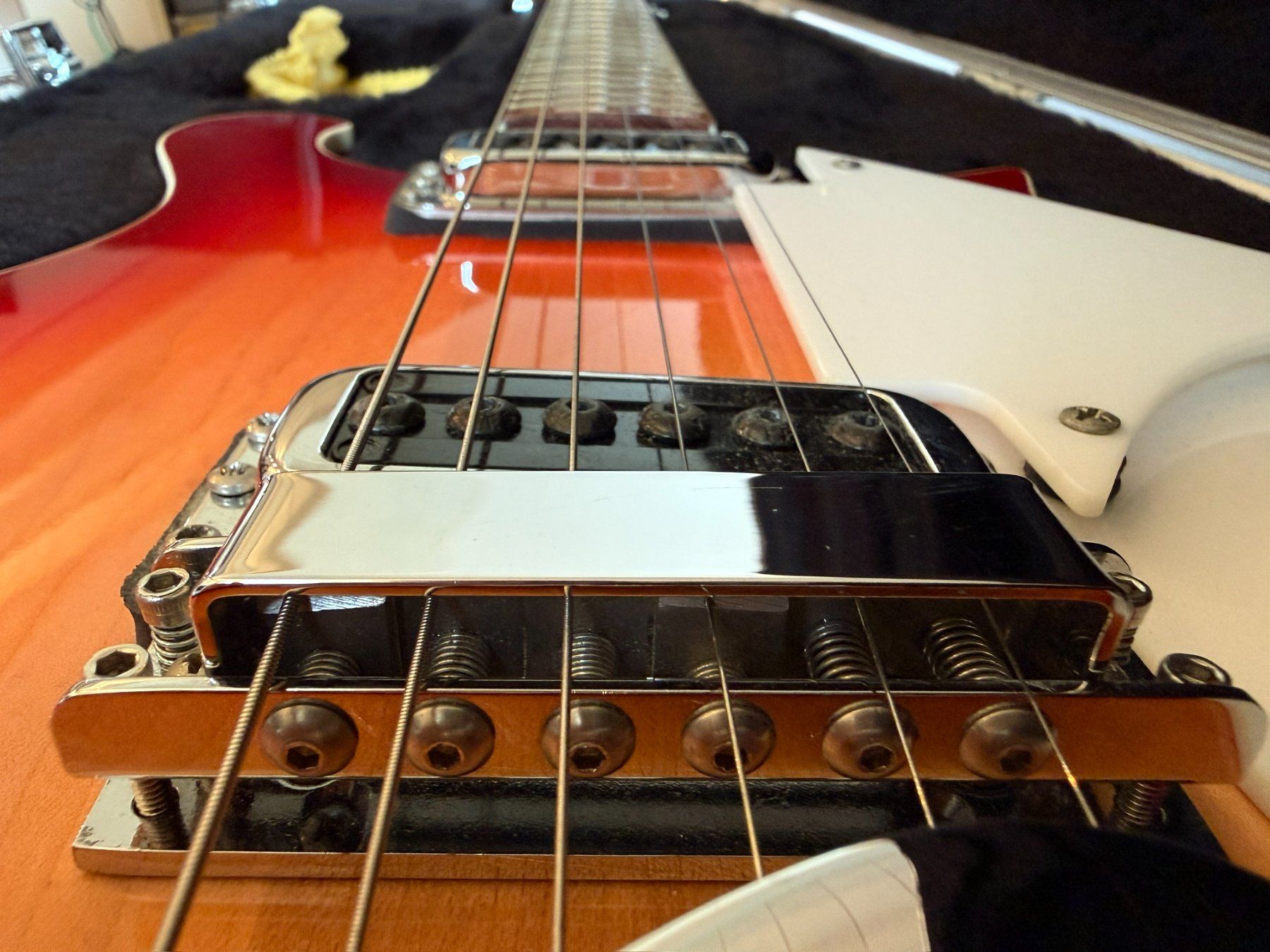 Strumenti musicali: Rickenbacker 620 Fireglow – Usato da Volketswil venduto da Bumambu 3