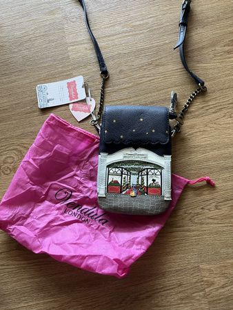 Vendula Handy Tasche / Regents Arcade / London / vegan