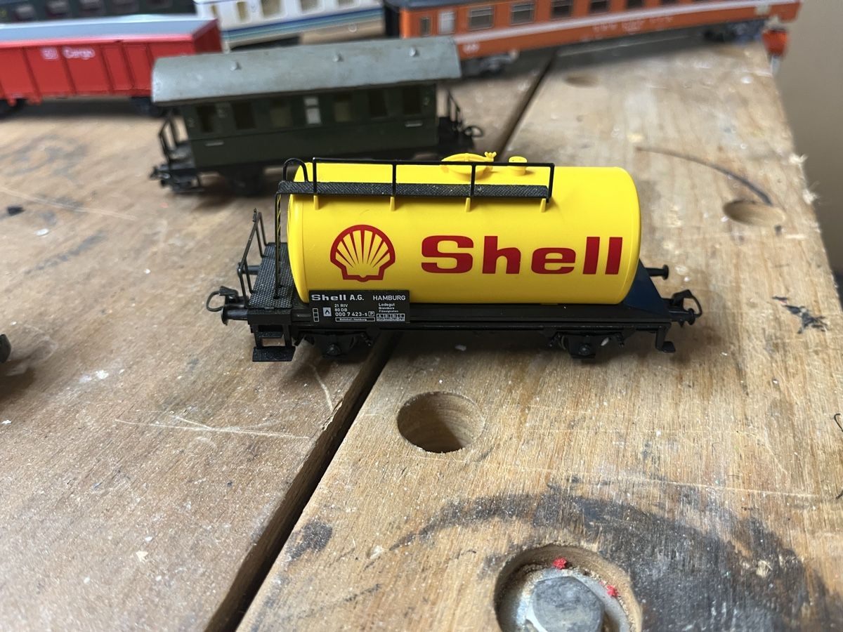 Giocattoli: Modelleisenbahn Waggons und Loks – Usato da dagmersellen venduto da Farbregen 4