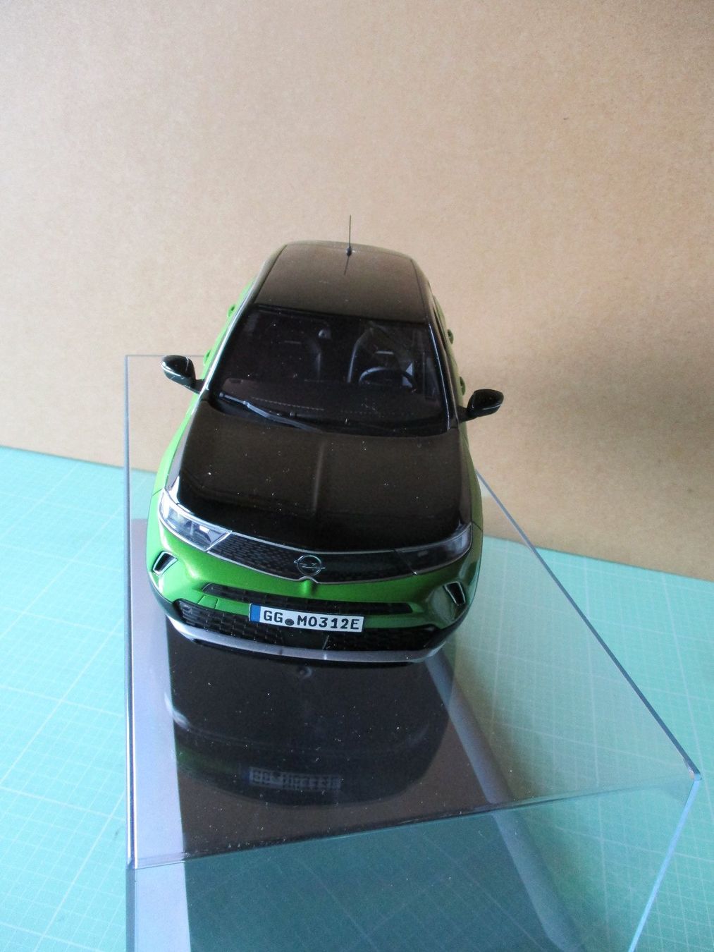 Opel Modellini d'auto: Opel Mokka-E  Nr. 938 / 999 Modellauto – Nuovo e nell'imballaggio originale da Ottikon Gossau ZH venduto da hokuspokus 3