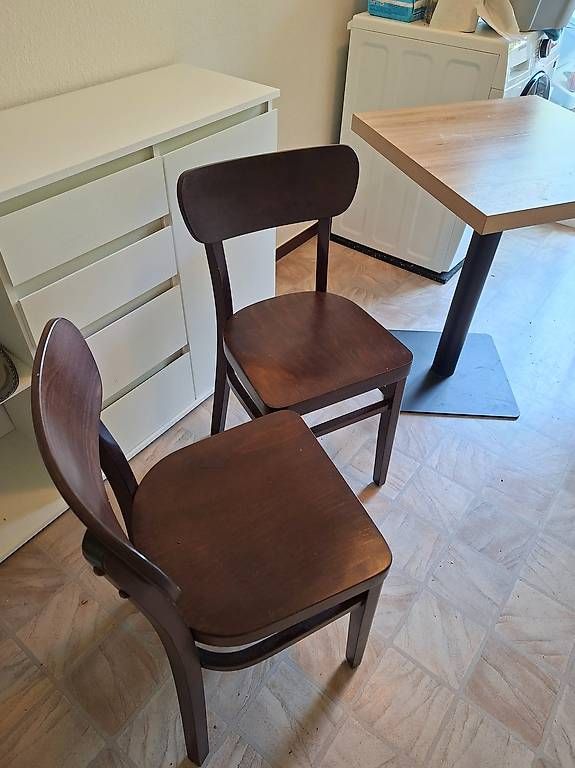 Sedie: 2 schöne Stühle Gratis abzugeben – Usato da Reinach BL venduto da feh_txh2 3