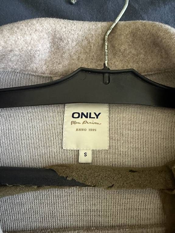 Giacche: ONLY & SONS Übergangsjacke, Gr. S, beige – Usato da Luzern venduto da Lorena.haj 1