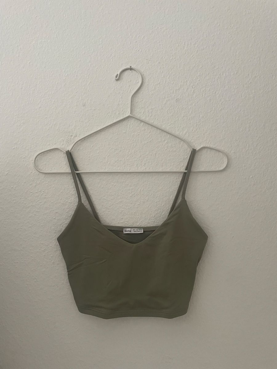 Bershka Tops: Top grün – D'occasion à Ettingen par ale_q6zz