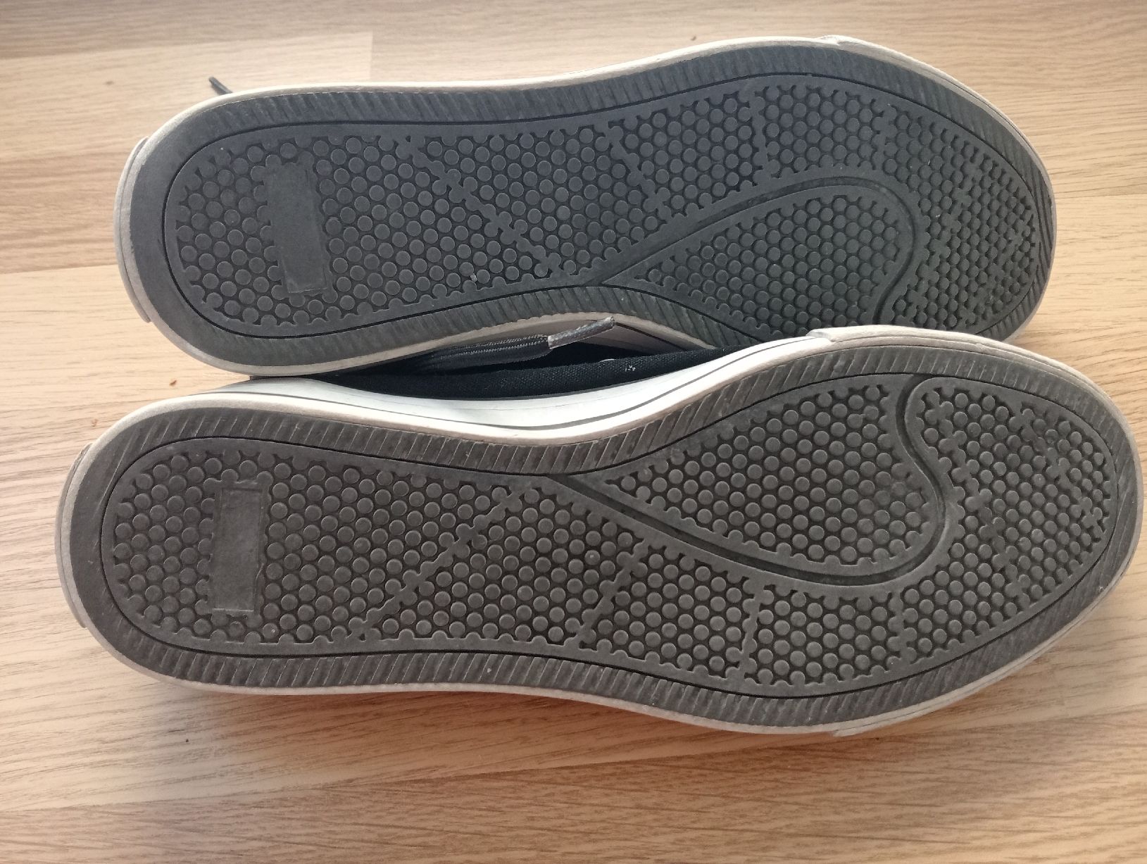 Scarpe da uomo: Schuhe In Flames – Usato da Einigen venduto da tchalva 2
