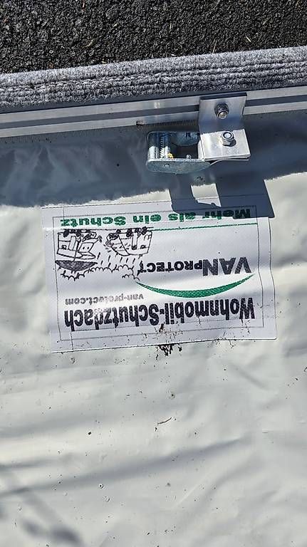 Veicoli da campeggio: Wohnmobil Abdeckung VanProtect – Usato da Alpnach Dorf venduto da CPe6055 2