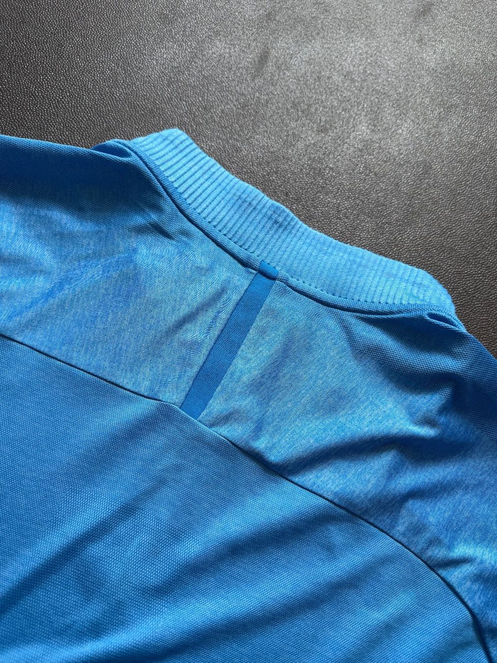 Nike Biancheria intima: Nike Dri-FIT Top XL mid-layer – Nuovo (secondo la descrizione) da Horgen venduto da thesilverarrow 4
