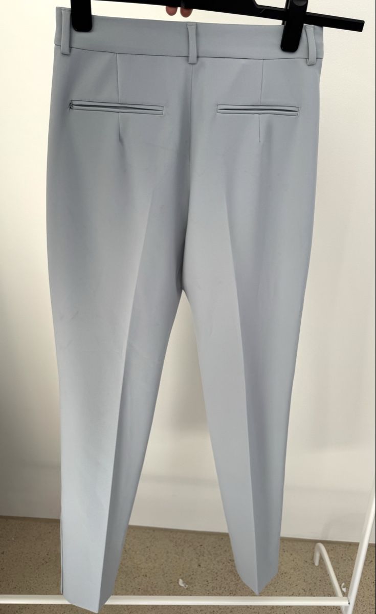 Sportmax Pantaloni: Sportmax Hose hellblau mit Knopfdetails – Usato da Zürich venduto da di_archive 3
