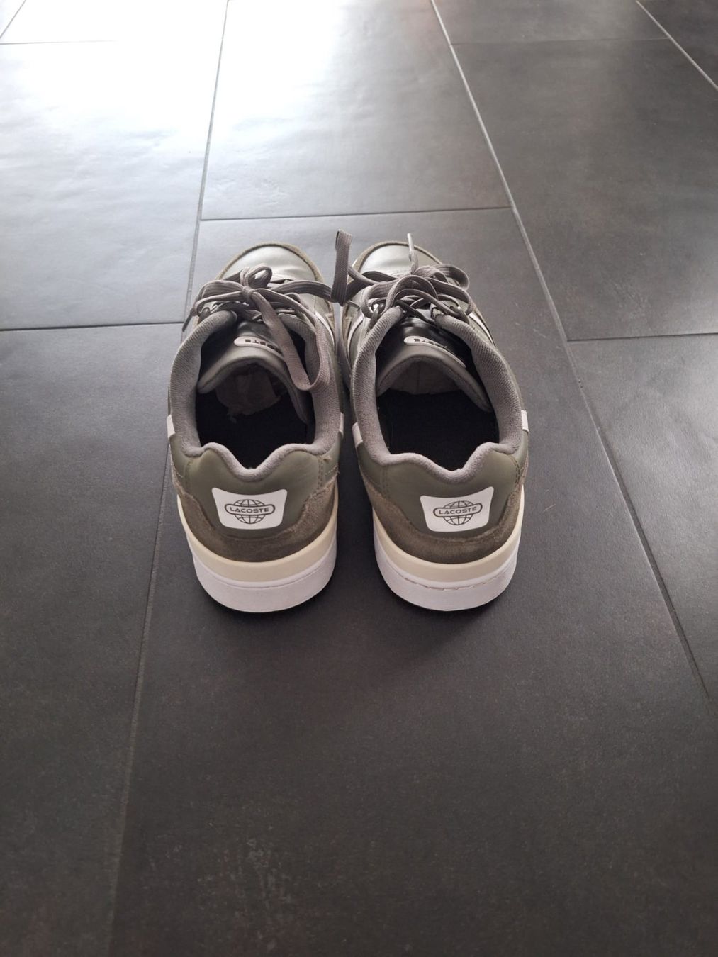 Lacoste Herrenschuhe: Lacoste Gr 46 – Gebraucht aus Sursee von Ventiduese 2