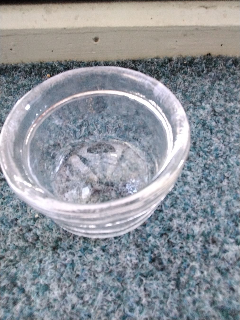 Glasi Hergiswil Ciotole: HERGISWILER GLAS SCHÄLI – Usato da Biel/Bienne venduto da dasi3