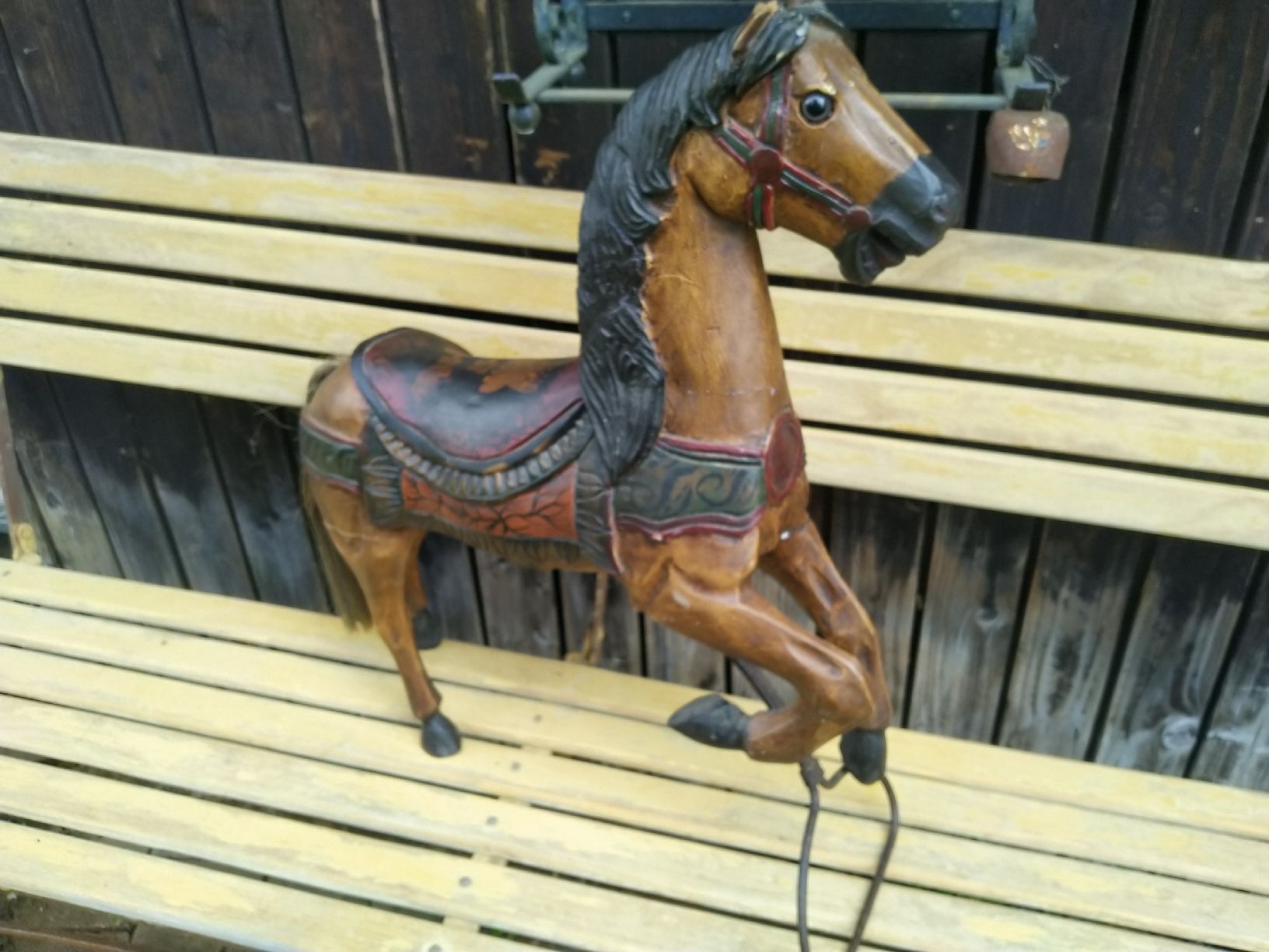 Statuette: Karussell Pferd Klein/Antik – Difettoso da Weggis venduto da cherry2000