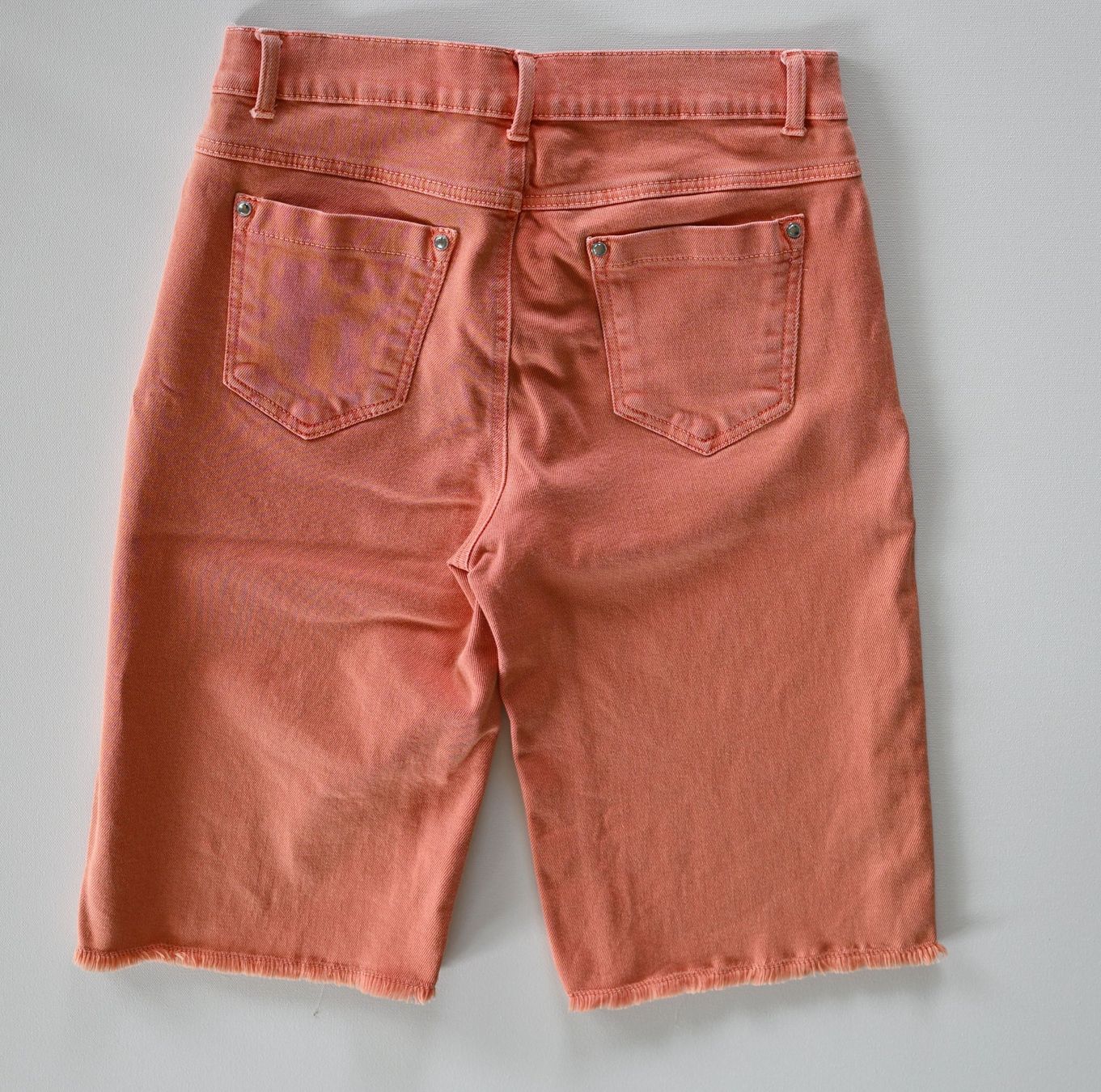 Pantaloni: Bermuda-Jeans von Unitex, Grösse 38 – Usato da Dürnten venduto da pema28 3