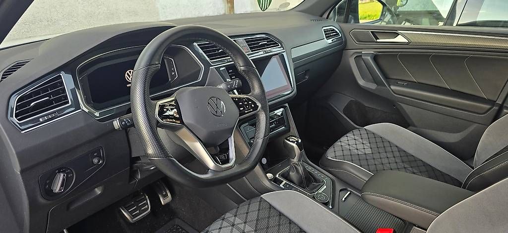 Automobili: VW Tiguan R- Line Black Edition – Usato da Riedt b. Erlen venduto da sfi_zv95 3