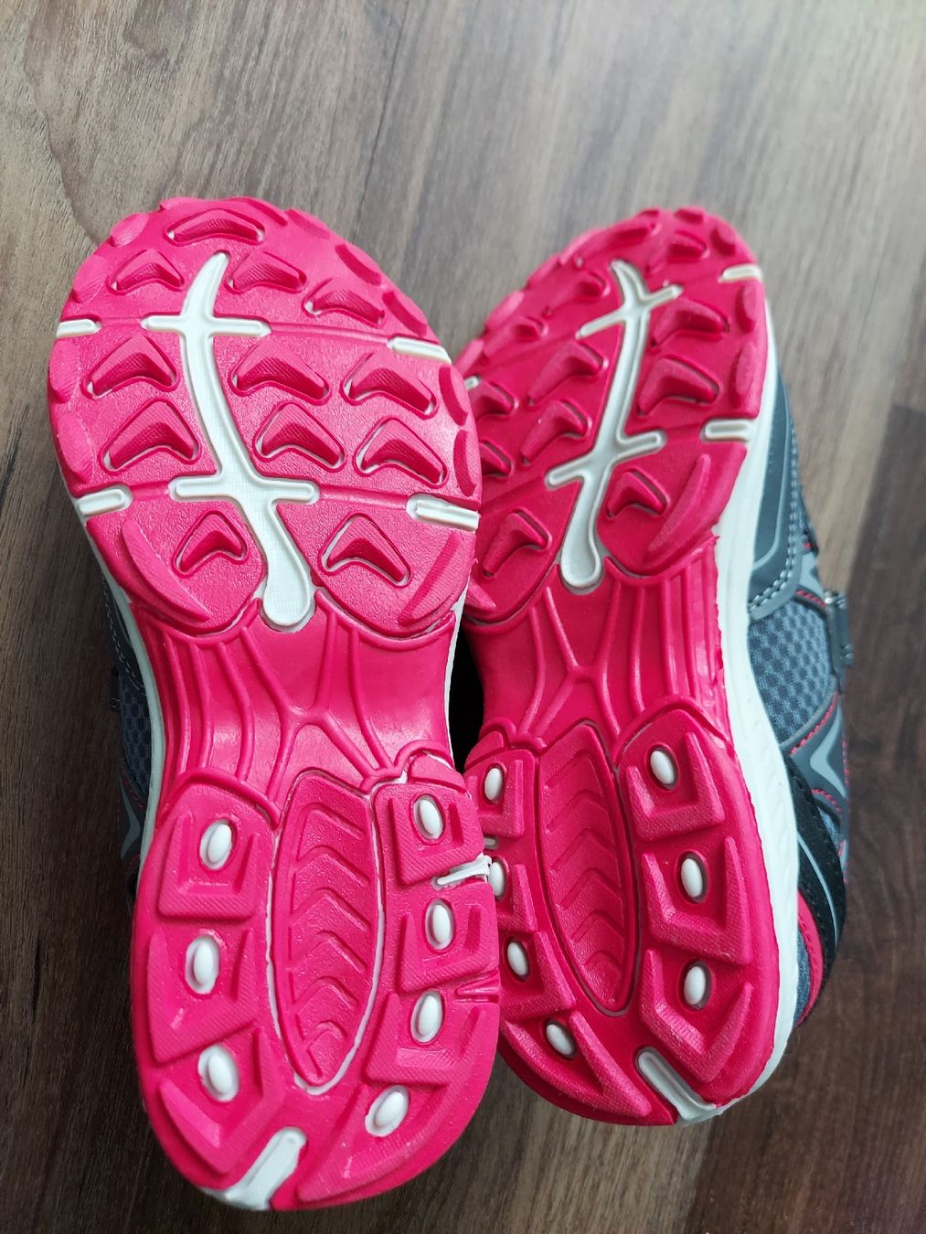 Scarpe per ragazzi: Kimberfeel Turnschuhe Grösse 33 NEU – Nuovo (secondo la descrizione) da Altishofen venduto da tammy05 2